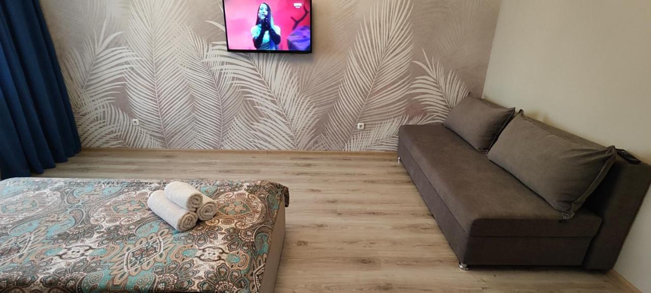 Трц Kostanay Plaza Appartement Buitenkant foto